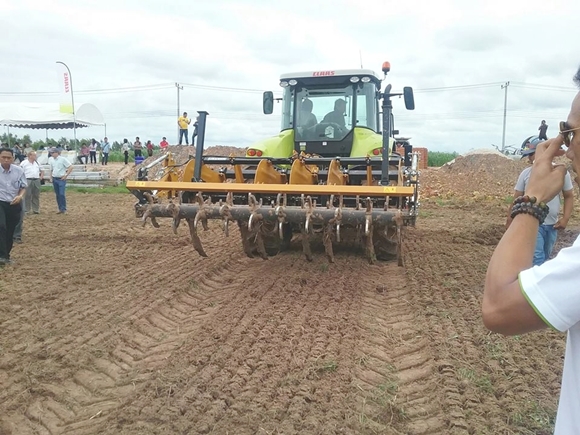 เอ็นอี.อกรีเทค, ne.agritech, ขาย TRACTOR, รถไถ, CLAAS